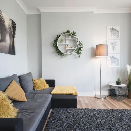 Luxury Apartment In Борнмут Екстер'єр фото